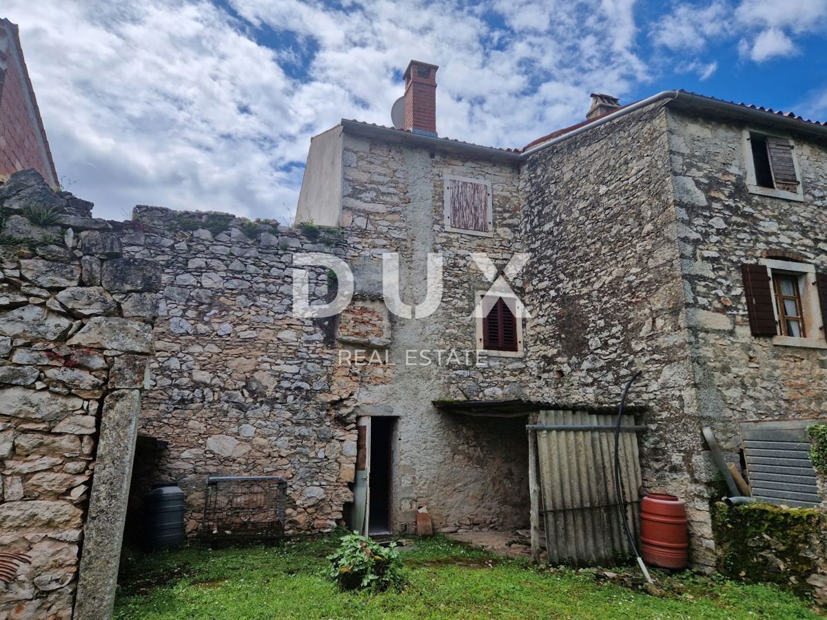 ISTRIA, NOVIGRAD - Una bellezza in pietra in un insediamento tranquillo