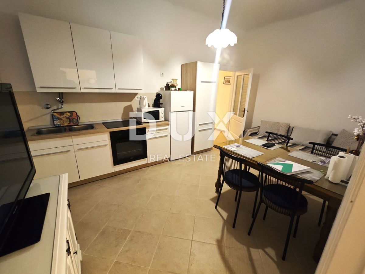 RIJEKA, PODMURVICE - 2 camere da letto + soggiorno, completamente arredato, posizione eccellente!