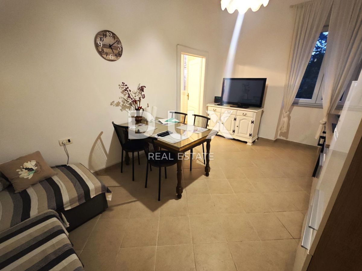 RIJEKA, PODMURVICE - 2 camere da letto + soggiorno, completamente arredato, posizione eccellente!