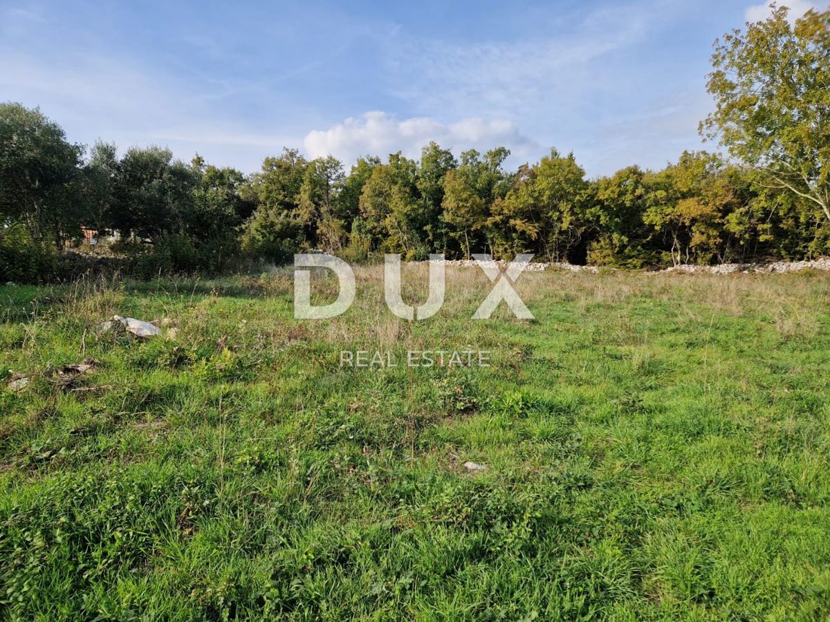 ISTRIA, DUGA UVALA - Terreno edificabile in fase di ottenimento del permesso di costruire