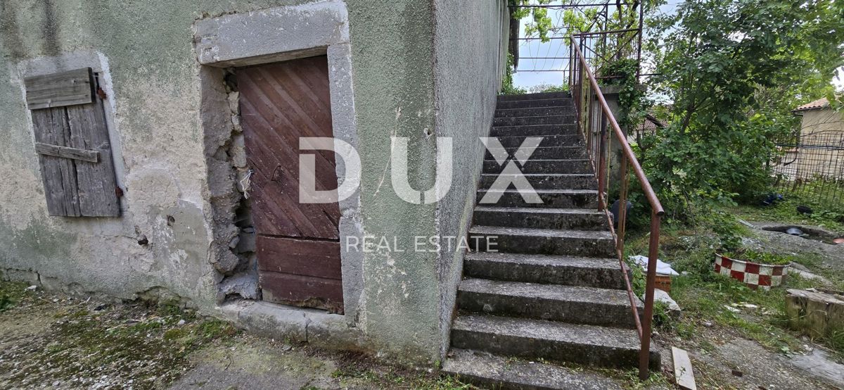 ISTRIA, GRAČIŠĆE - Casa indipendente in pietra da ristrutturare con vista