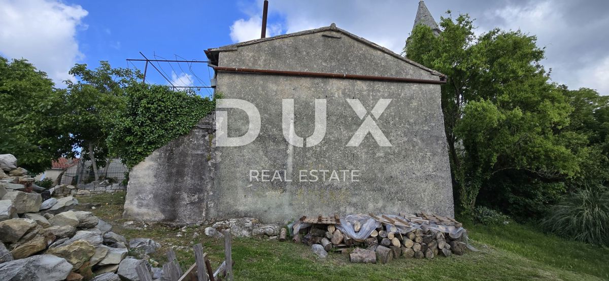ISTRIA, GRAČIŠĆE - Casa indipendente in pietra da ristrutturare con vista