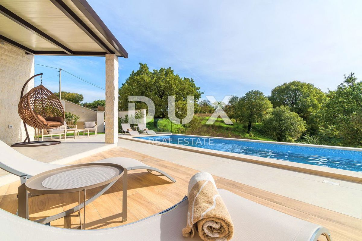 ISTRIA, SVETVINČENAT - Casa moderna con piscina