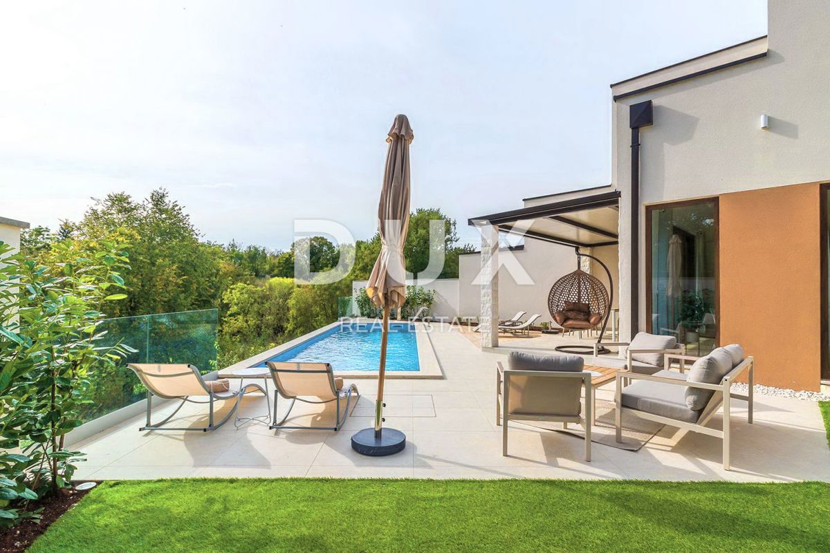 ISTRIA, SVETVINČENAT - Casa moderna con piscina