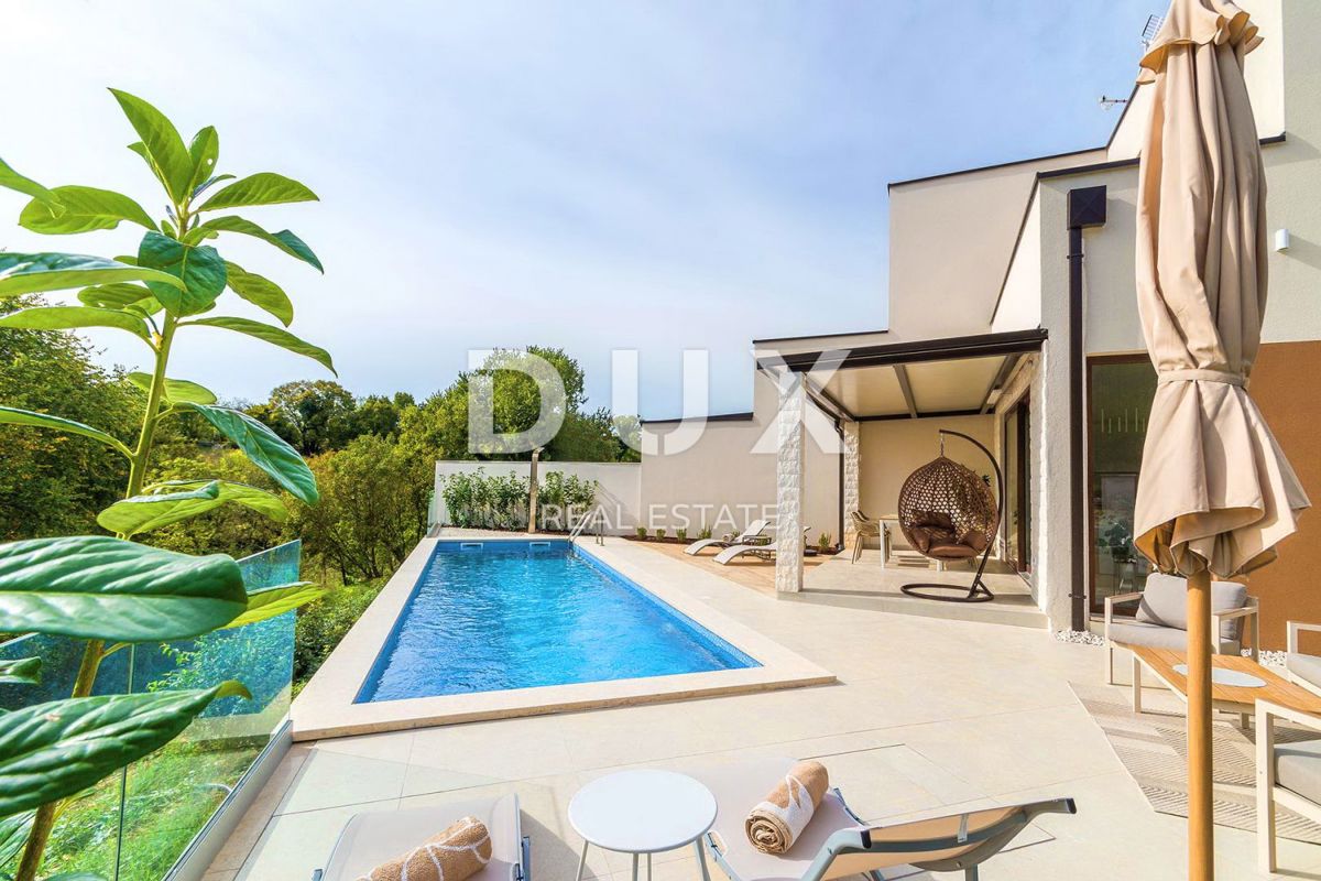 ISTRIA, SVETVINČENAT - Casa moderna con piscina