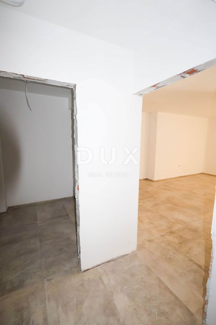 NOVALJA, JAKIŠNICA - Appartamento di 60 m2 al primo piano con una bellissima vista sul mare