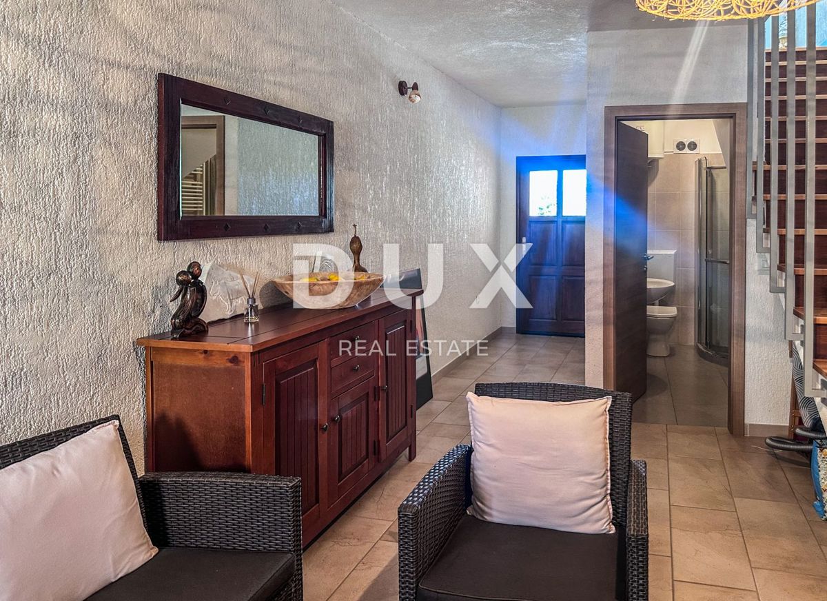 ISTRIA, MONTONA - Casa nel centro di Montona con una bellissima vista 