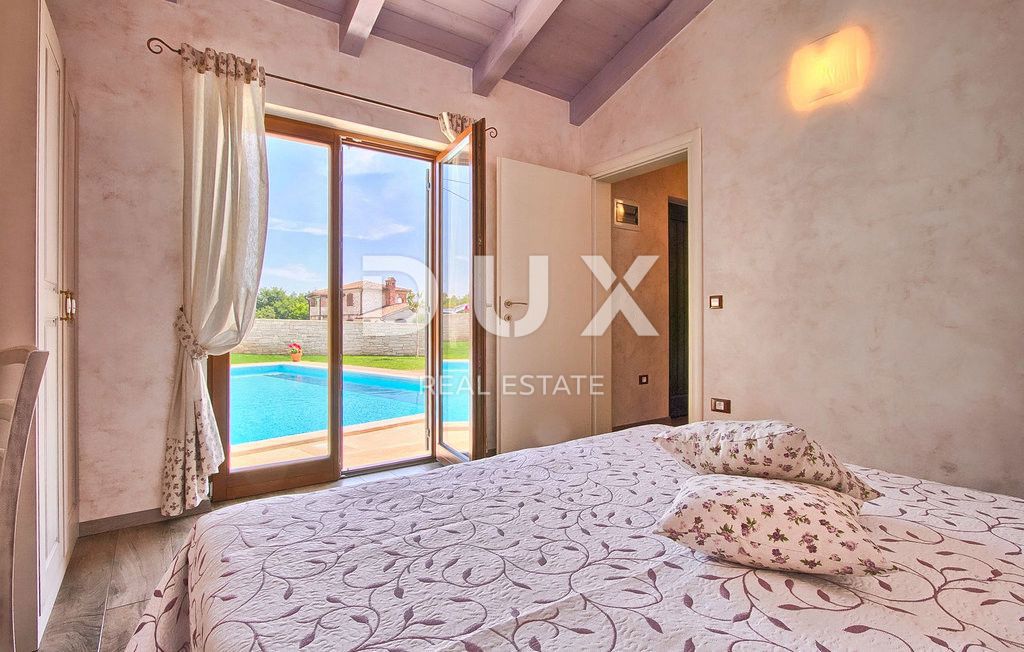 ISTRIA, LOVREČ, DINTORNI - Perfetta villa in pietra con piscina e due edifici ausiliari