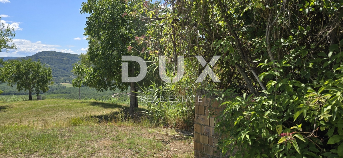ISTRIA, MONTONA - Il Paradiso di Montona - una tenuta con vista su Butoniga, Učka e la foresta di tartufi