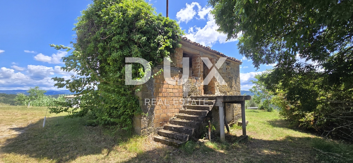 ISTRIA, MONTONA - Il Paradiso di Montona - una tenuta con vista su Butoniga, Učka e la foresta di tartufi
