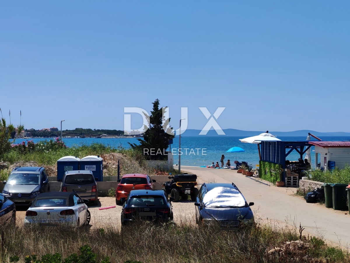 ZADAR, PRIVLAKA - Appartamento con piscina a 50 metri dalla spiaggia sabbiosa! S2