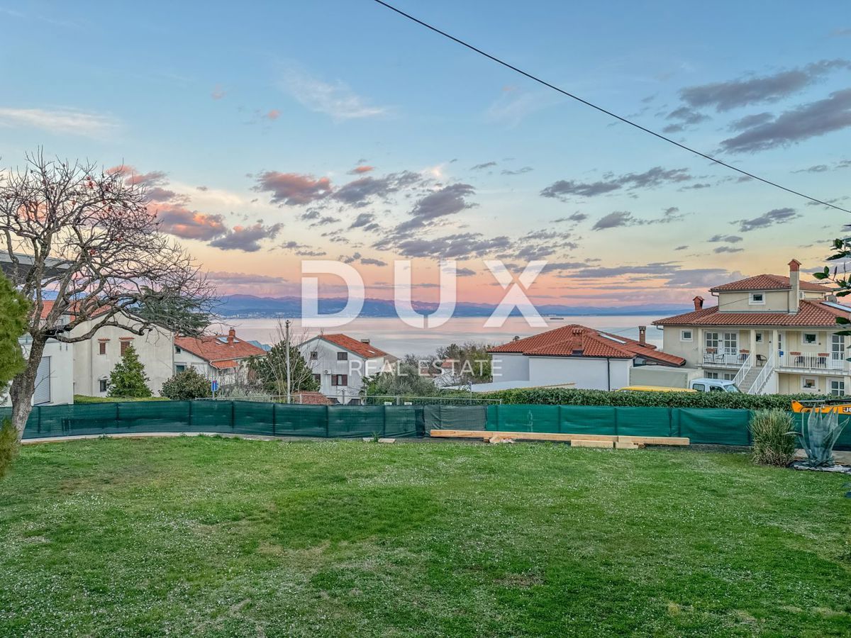 OPATIJA, IČIĆI – una bellissima villa con un ricco giardino e vista mare, garage e vicinanza al mare