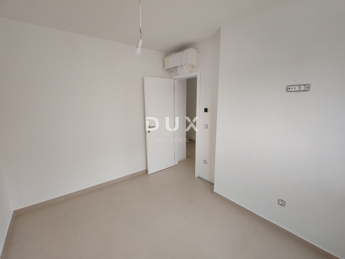 ZADAR, RAŽANAC - Nuovo edificio! Riscaldamento a pavimento, ascensore, vista mare, ripostiglio...! S5