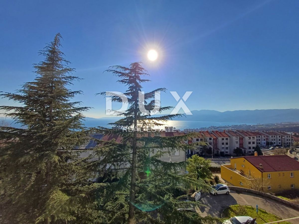 RIJEKA, DRENOVA - Bellissimo appartamento su due piani