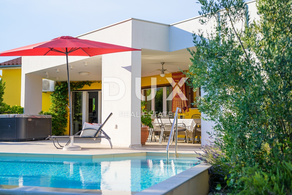ISTRIA, SVETVINČENAT - Villa moderna in un'ottima posizione