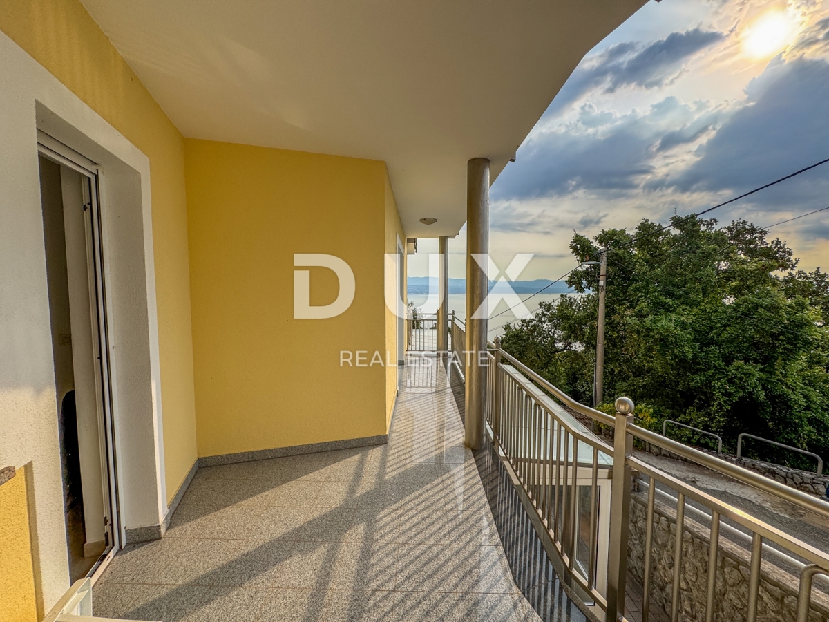 OPATIJA, MEDVEJA - Villa con magnifica vista sulla baia