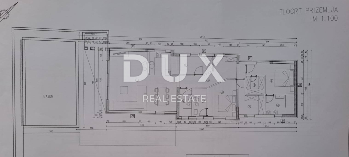 ABBAZIA, LOVRAN - villa di lusso con due unità abitative e piscina, a 300 metri dal mare