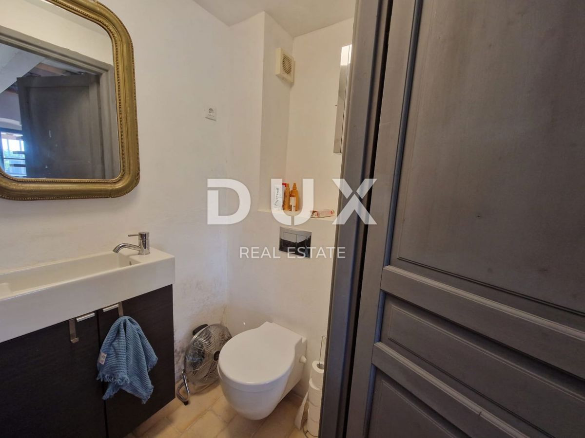 ISTRIA, RABAC - Una magica tenuta con due case vicino al mare