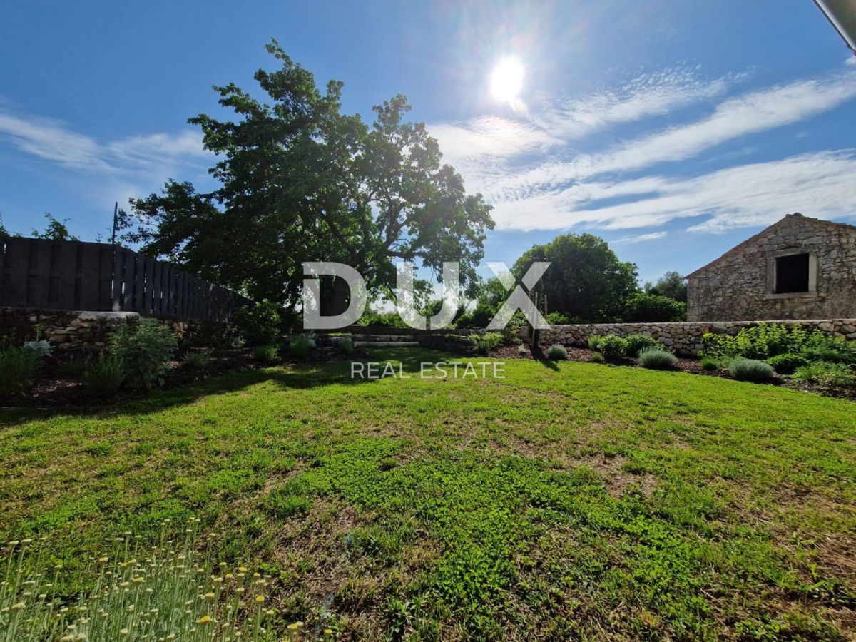 ISTRIA, RABAC - Una magica tenuta con due case vicino al mare