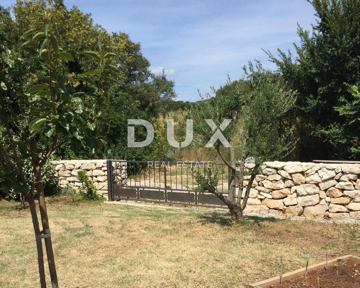 ISTRIA, RABAC - Una magica tenuta con due case vicino al mare