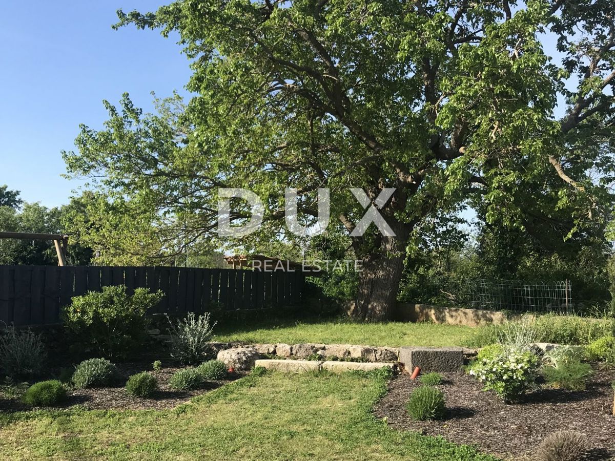 ISTRIA, RABAC - Una magica tenuta con due case vicino al mare