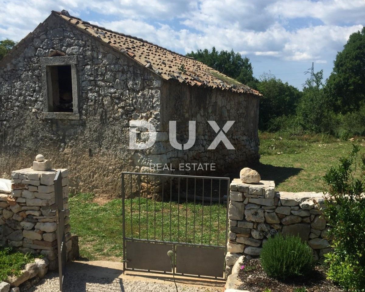 ISTRIA, RABAC - Una magica tenuta con due case vicino al mare