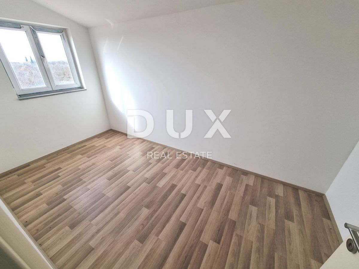 ISTRIA, MARČANA - Casa con garage nel villaggio, non finita