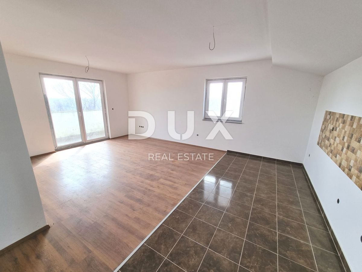 ISTRIA, MARČANA - Casa con garage nel villaggio, non finita