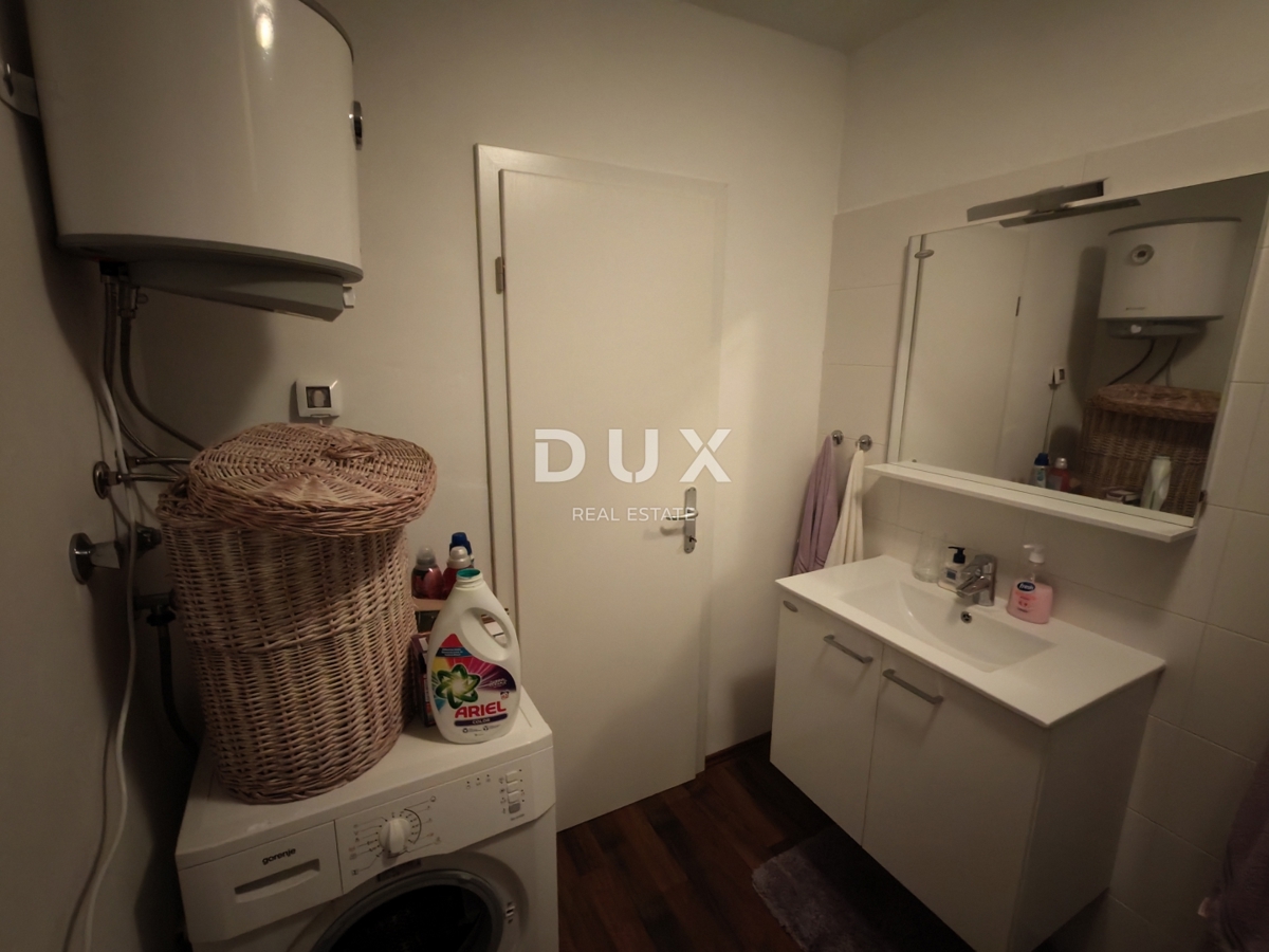 ZADAR, PETRČANE - Casa con 3 ampi appartamenti e una splendida vista sul mare! Punta Skala!