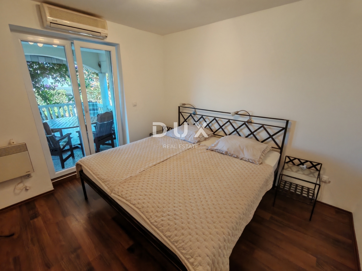 ZADAR, PETRČANE - Casa con 3 ampi appartamenti e una splendida vista sul mare! Punta Skala!