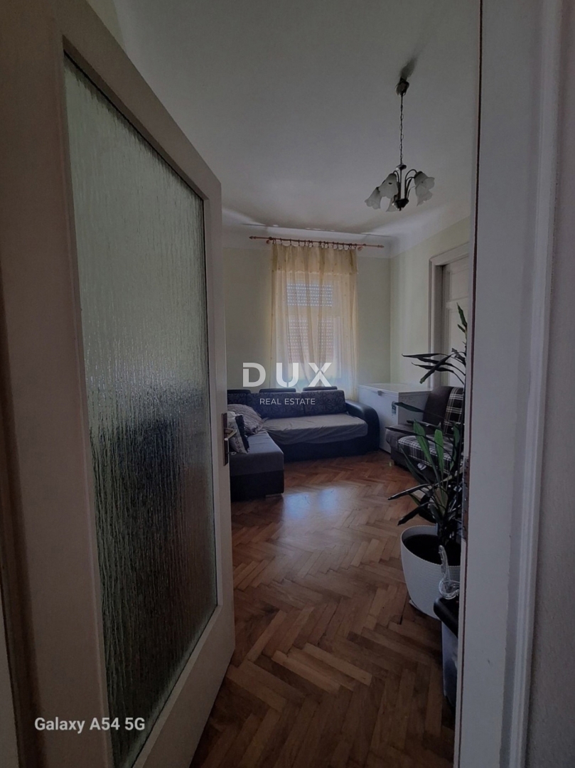 RIJEKA, BELVEDER - ampio appartamento signorile, vista mare