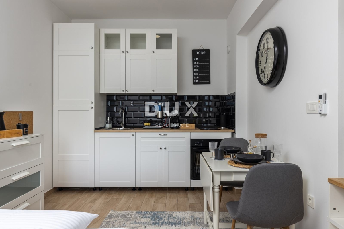 RIJEKA, BANDEROVO - appartamento completamente ristrutturato con parcheggio, in una posizione ricercata vicino all'università