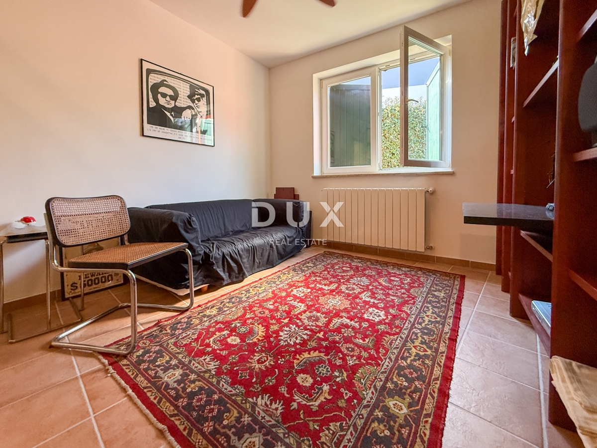 ISTRIA, BANJOLE (Volme) - Solo nella nostra offerta c'è una villa familiare con garage e tre appartamenti!