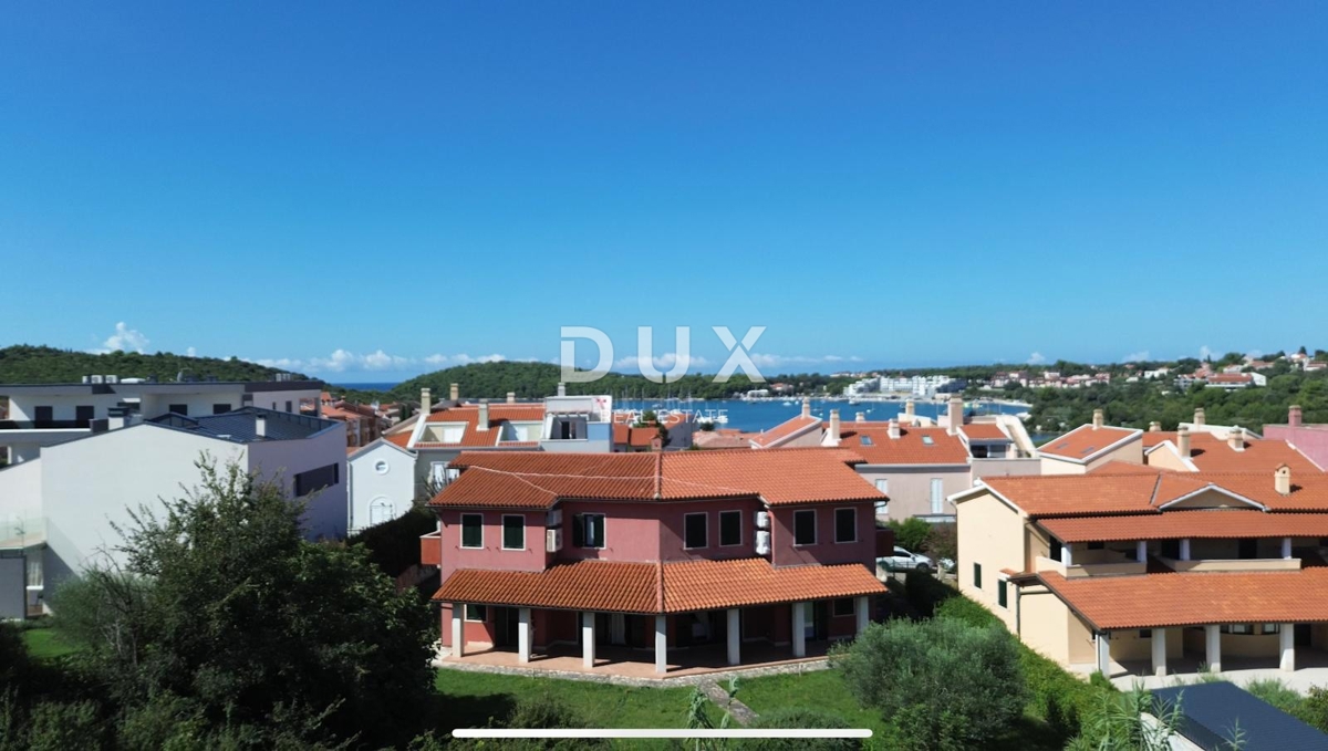 ISTRIA, BANJOLE (Volme) - Solo nella nostra offerta c'è una villa familiare con garage e tre appartamenti!