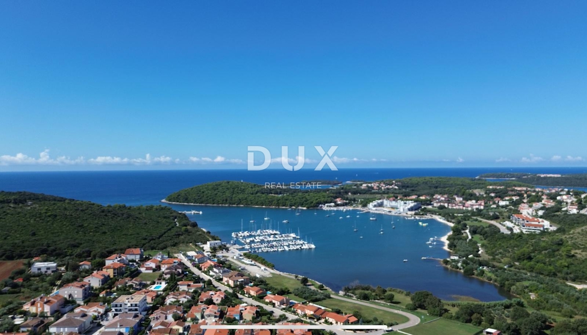 ISTRIA, BANJOLE (Volme) - Solo nella nostra offerta c'è una villa familiare con garage e tre appartamenti!