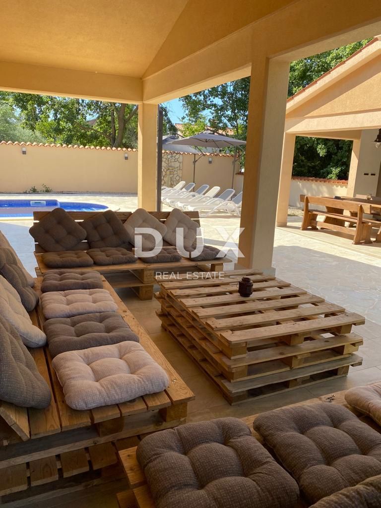 ISTRIA, LABIN - Casa indipendente con piscina