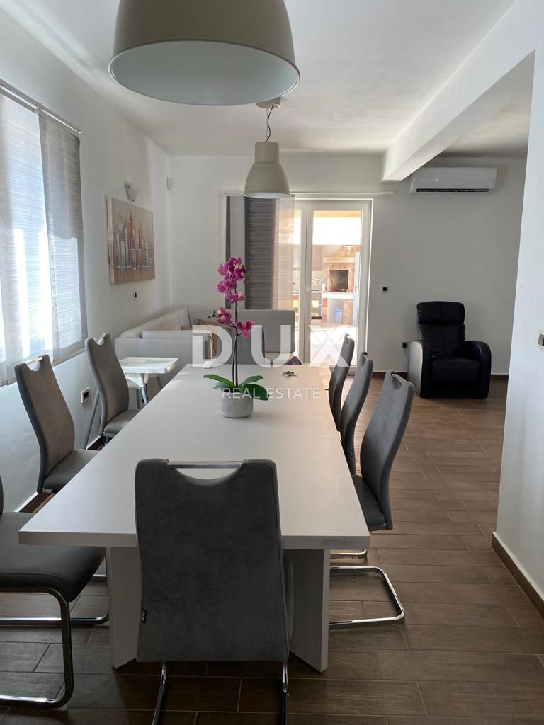 ISTRIA, LABIN - Casa indipendente con piscina