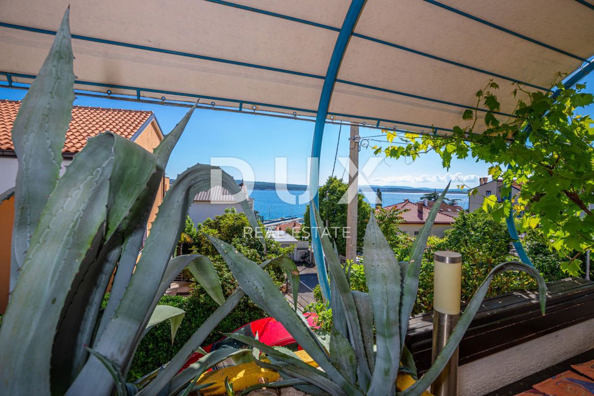 CRIKVENICA - edificio residenziale commerciale in una posizione privilegiata