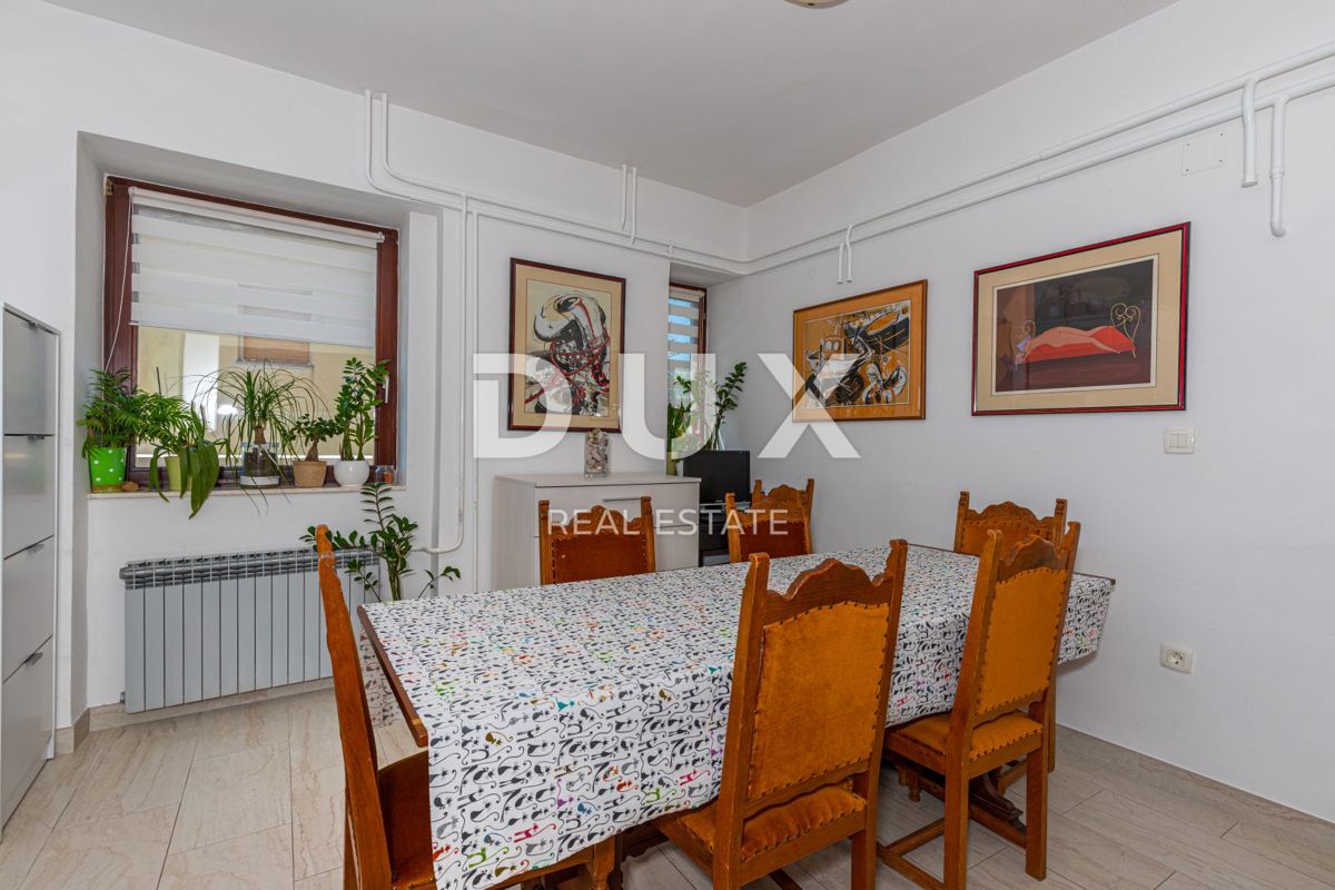 CRIKVENICA - edificio residenziale commerciale in una posizione privilegiata