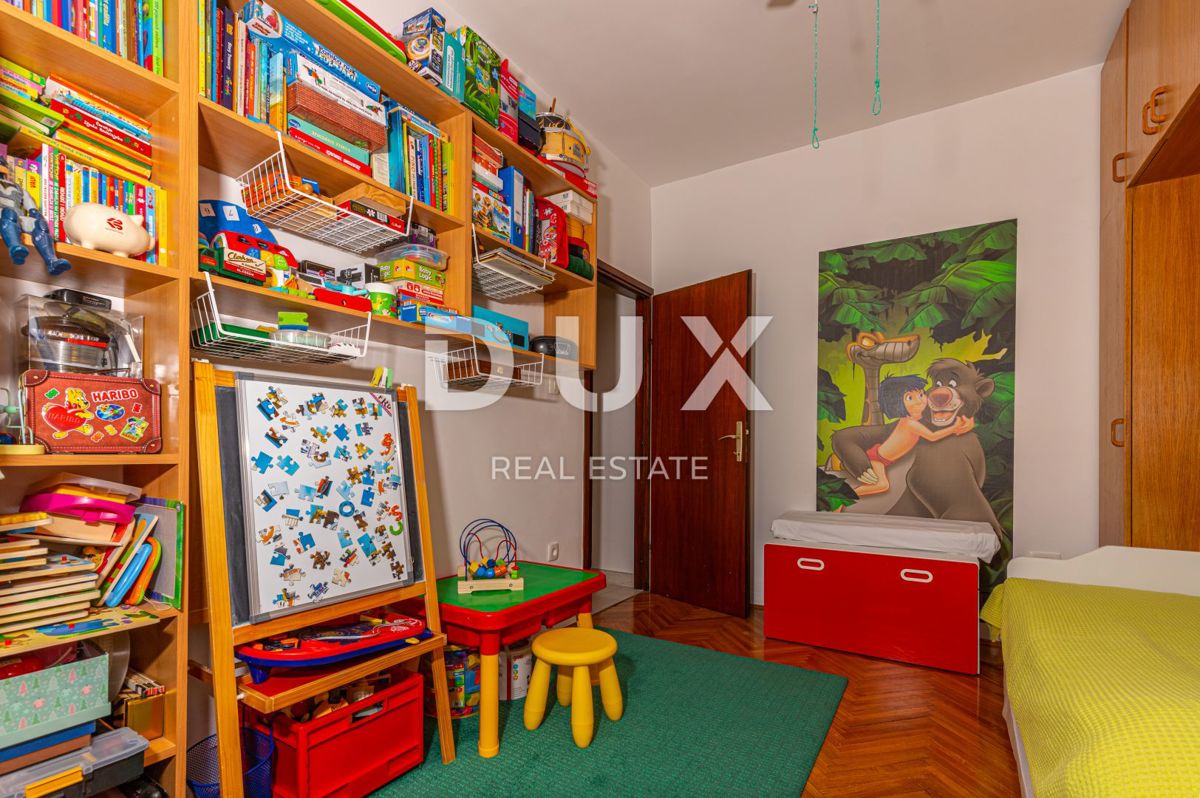 CRIKVENICA - edificio residenziale commerciale in una posizione privilegiata