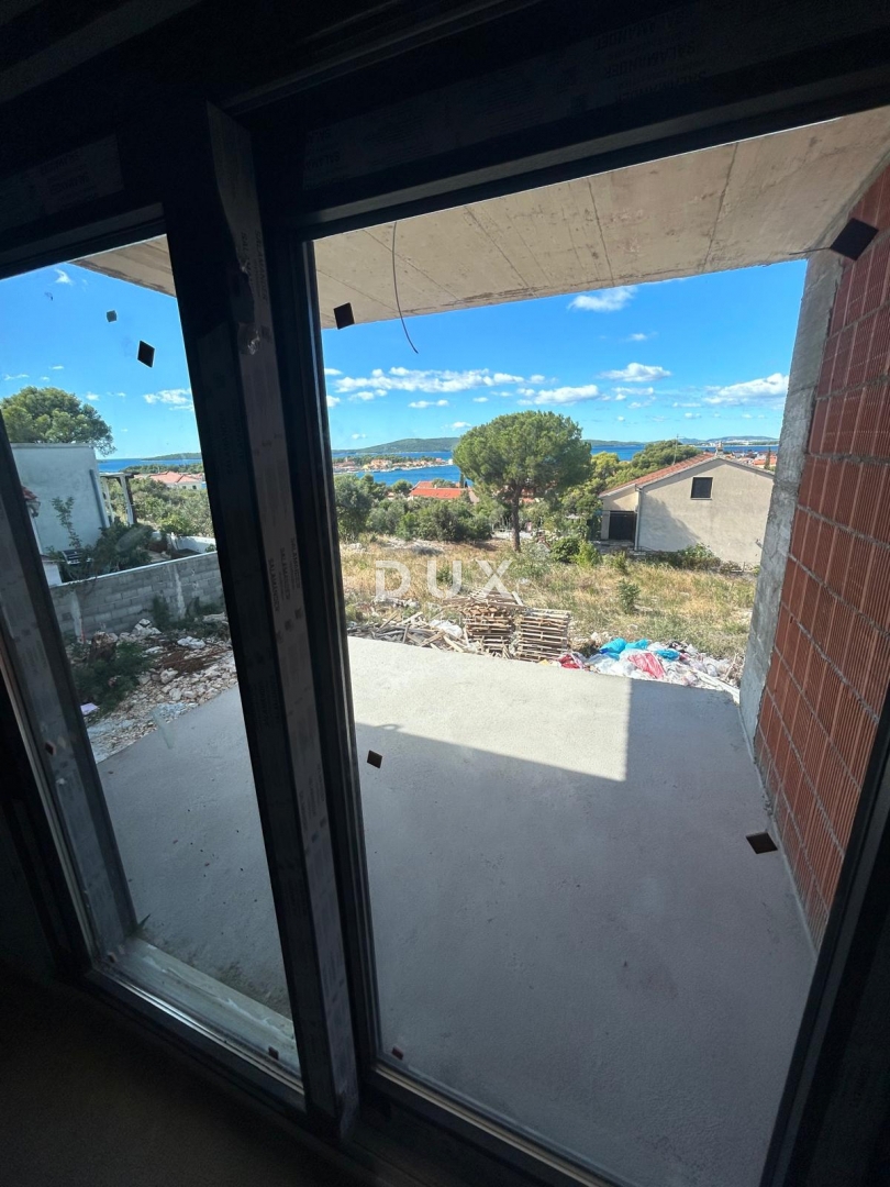 ŠIBENIK, BRODARICA – Appartamento in un nuovo edificio con vista sul mare e sulle isole