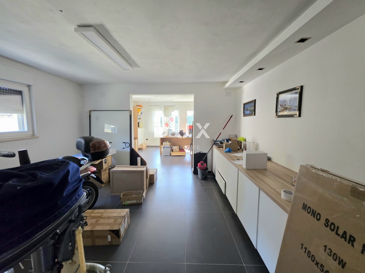 Casa Monteserpo - Komunal, Pula, 250m2