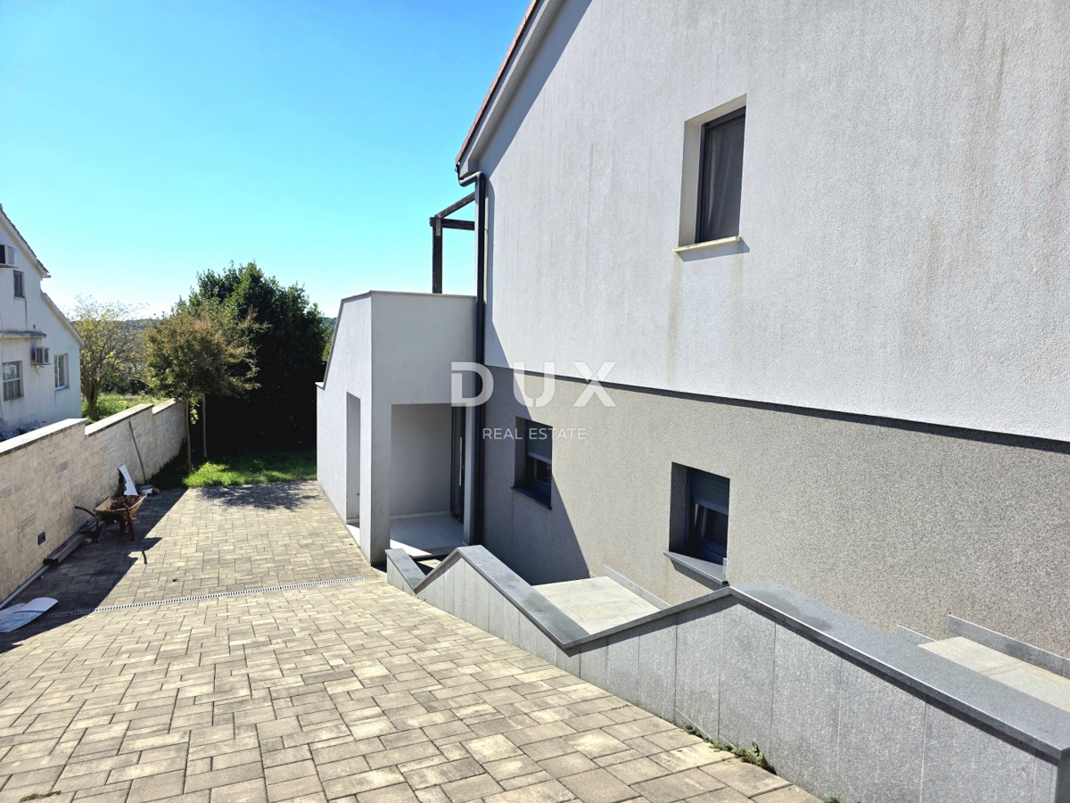 Casa Monteserpo - Komunal, Pula, 250m2