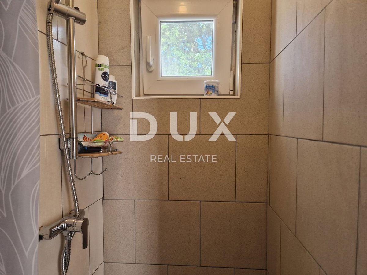 ISTRIA, KRNICA - Casa indipendente a 200 metri dal mare