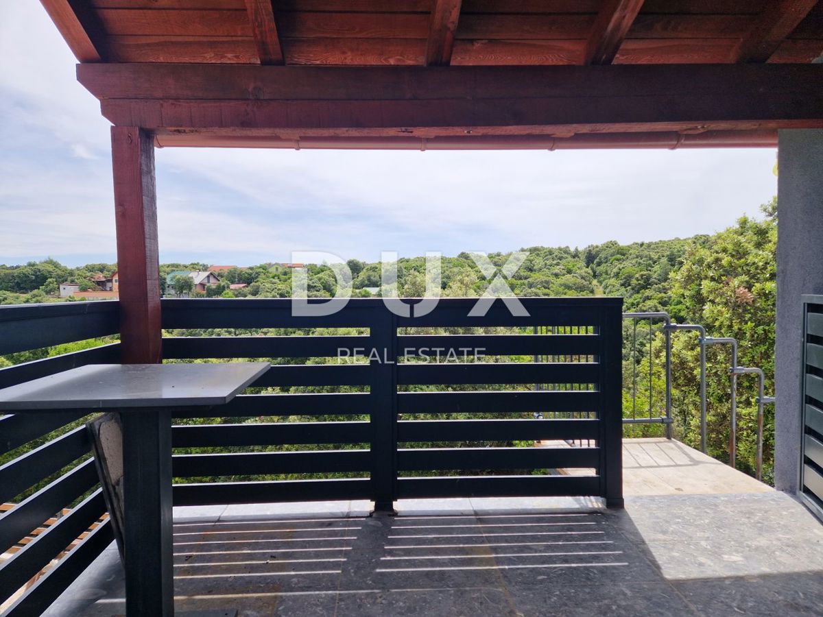 ISTRIA, KRNICA - Casa indipendente a 200 metri dal mare