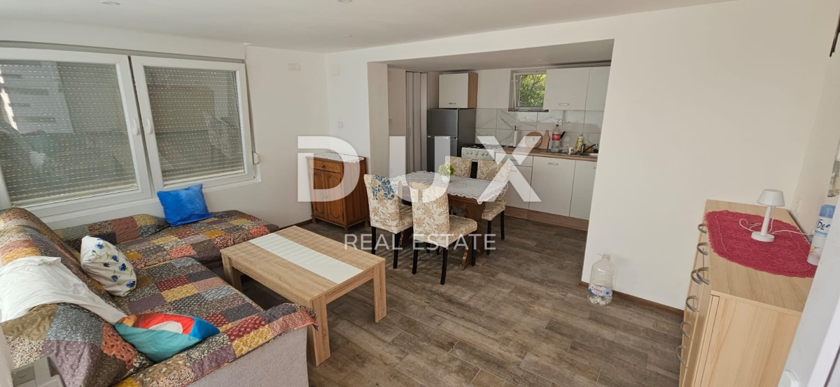 ISTRIA, KRNICA - Casa indipendente a 200 metri dal mare