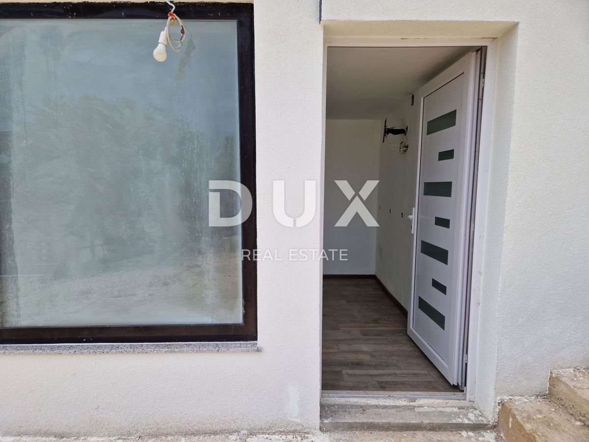 ISTRIA, KRNICA - Casa indipendente a 200 metri dal mare