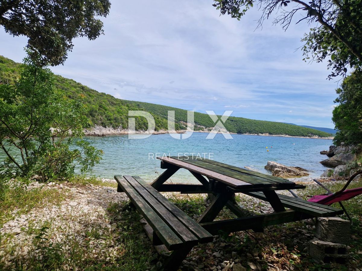 ISTRIA, KRNICA - Casa indipendente a 200 metri dal mare