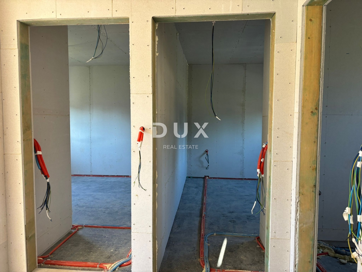 ISTRIA, POLA - Casa unifamiliare prefabbricata - ROH BAU vicino alla città! POSSIBILITÀ DI PERMUTA CON UN APPARTAMENTO!