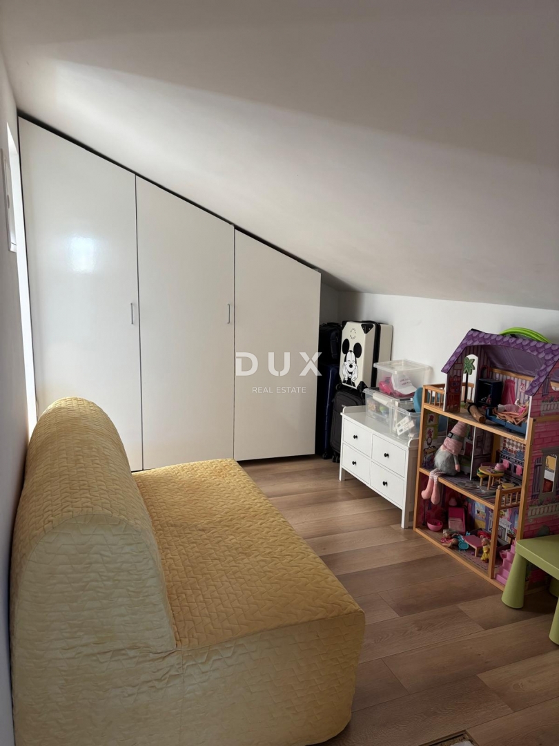 ISOLA DI KRK, CITTÀ DI KRK - Appartamento con 3 camere da letto e vista mare